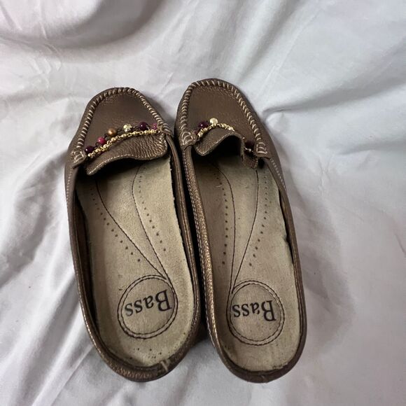 Bass Women's Selene Slip On Mules size 6.5 M Upper Leather Gold color beaded - Picture 3 of 7